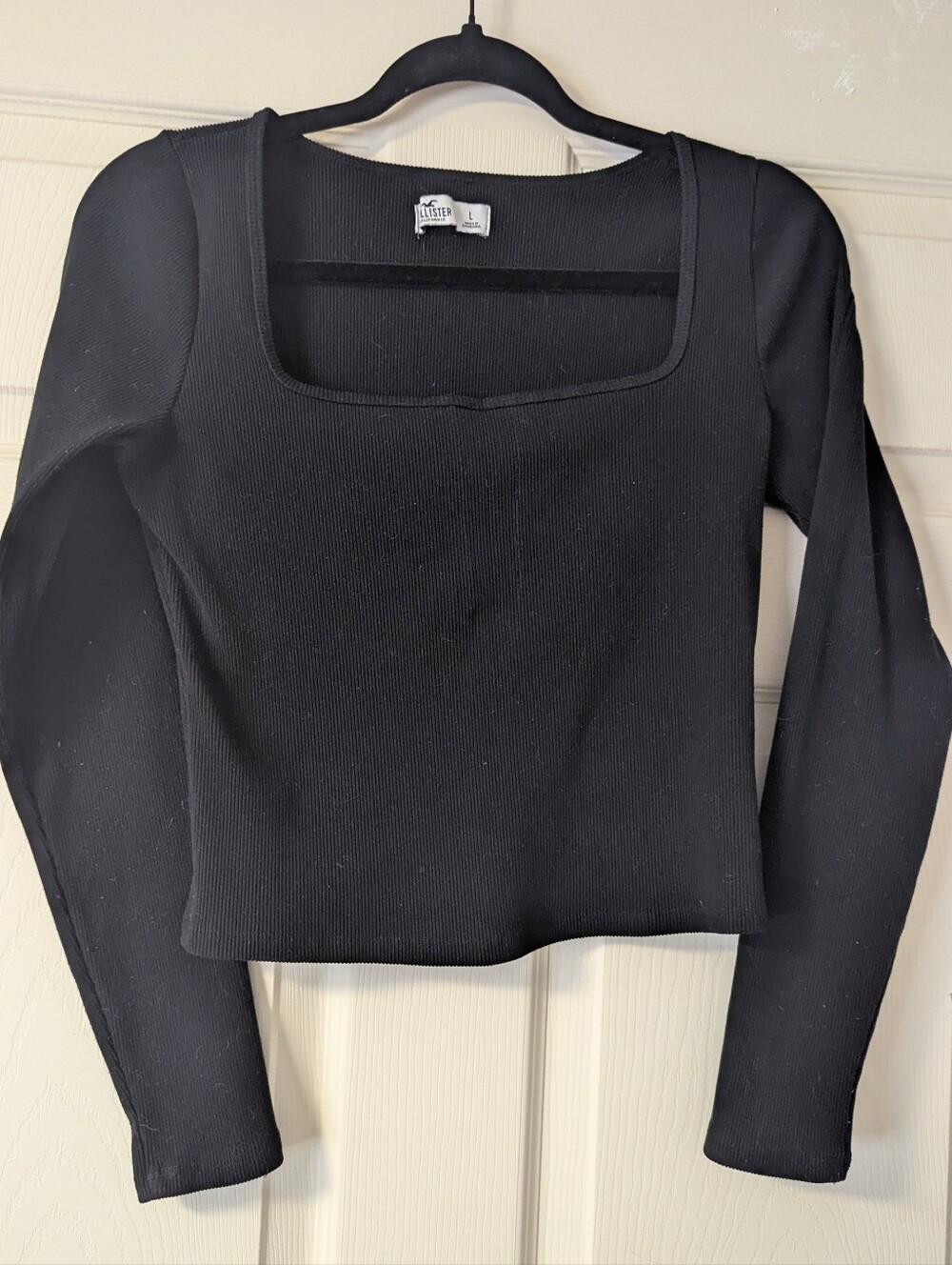 3/$15 🥳 Hollister Black Ribbed Square Neck Long Sleeve
